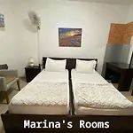 Δωμάτια σε οικογενειακή κατοικία Marina's *