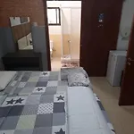 Δωμάτια σε οικογενειακή κατοικία Marina's *
