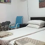 Δωμάτια σε οικογενειακή κατοικία Marina's *
