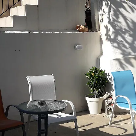 Marina's Xrisopolitissa Homestay szállás Lárnaka