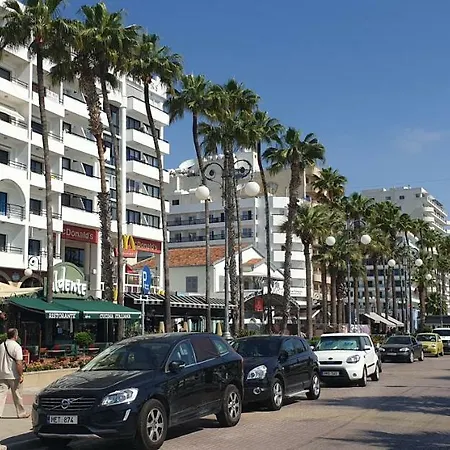 Marina's Séjour chez l'habitant