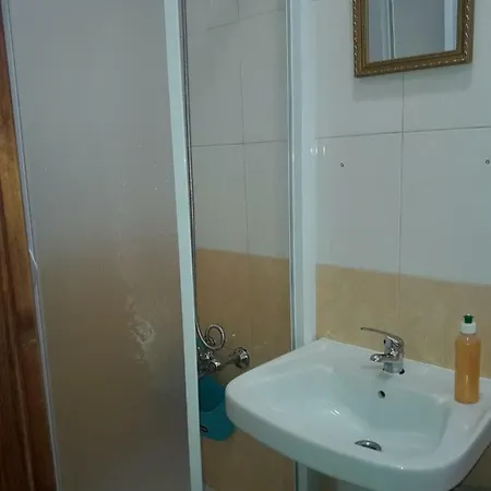 Homestay szállás Marina's Xrisopolitissa Lárnaka