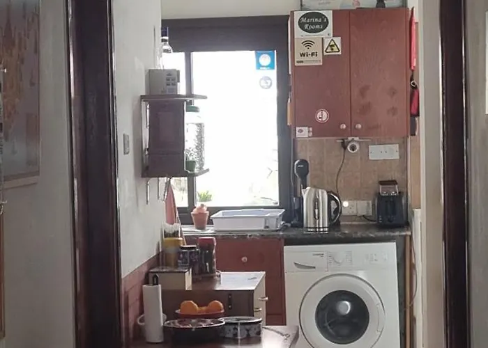 Marina's Ларнака